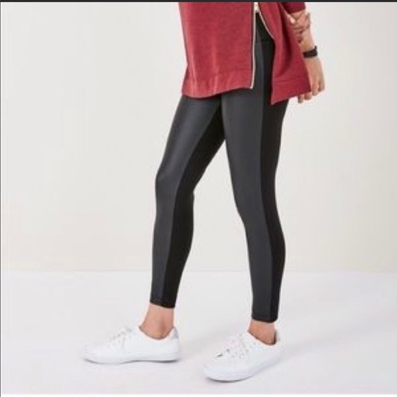 STELLA & DOT - The Rebel Leggings (XL) - Picture 2 of 9